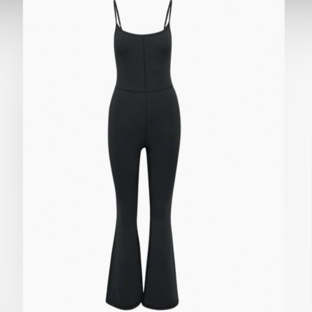 Aritzia Wilfred Free Divinity Flare Black High Stretch Jumpsuit